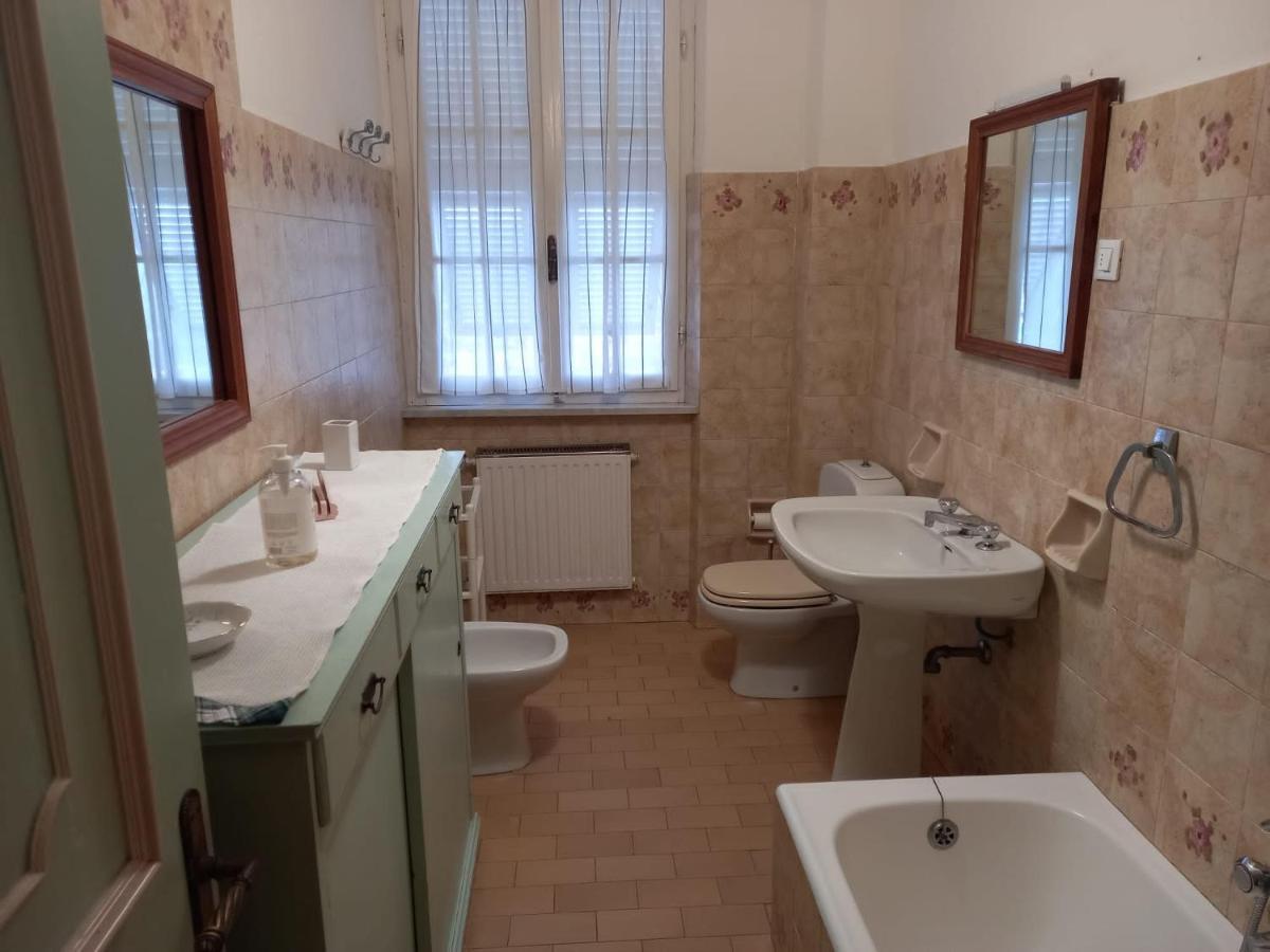 Casa Vacanza Villa Patrizia Follo Alto Kültér fotó