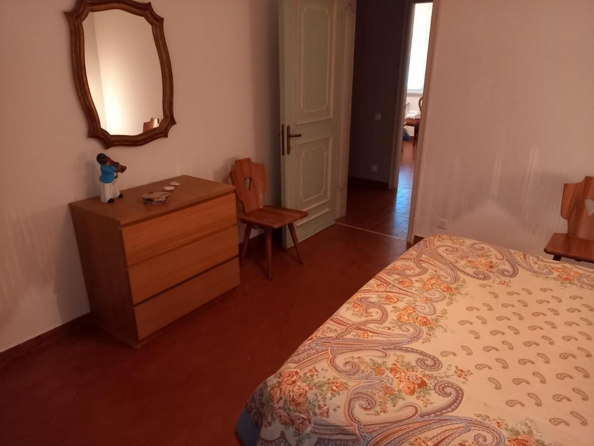 Casa Vacanza Villa Patrizia Follo Alto Kültér fotó